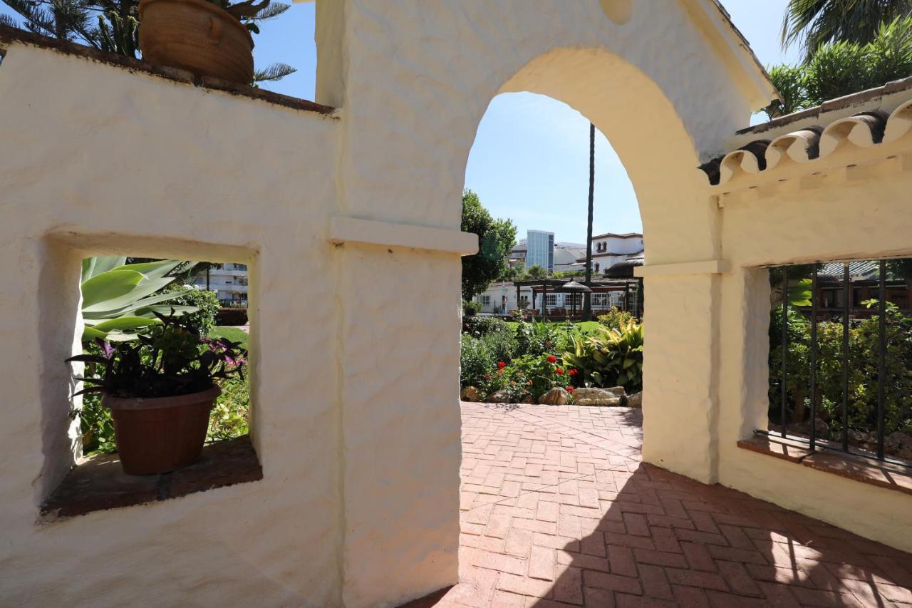 071 - Beachside Studio Perfect For A Family Getaway Daire Torremolinos Dış mekan fotoğraf