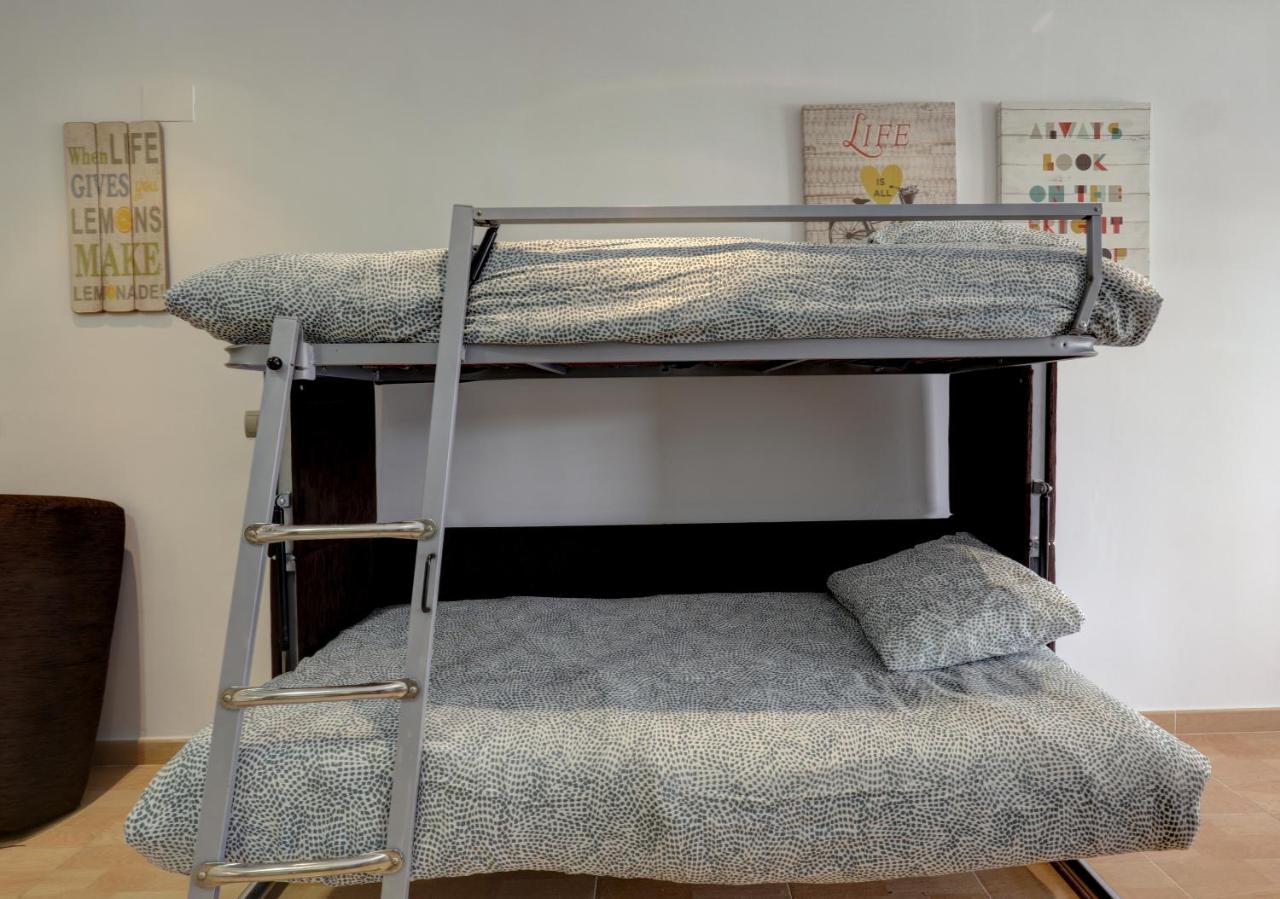 071 - Beachside Studio Perfect For A Family Getaway Daire Torremolinos Dış mekan fotoğraf