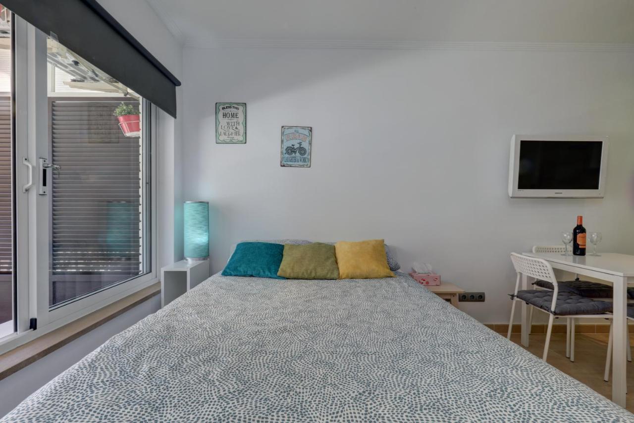 071 - Beachside Studio Perfect For A Family Getaway Daire Torremolinos Dış mekan fotoğraf