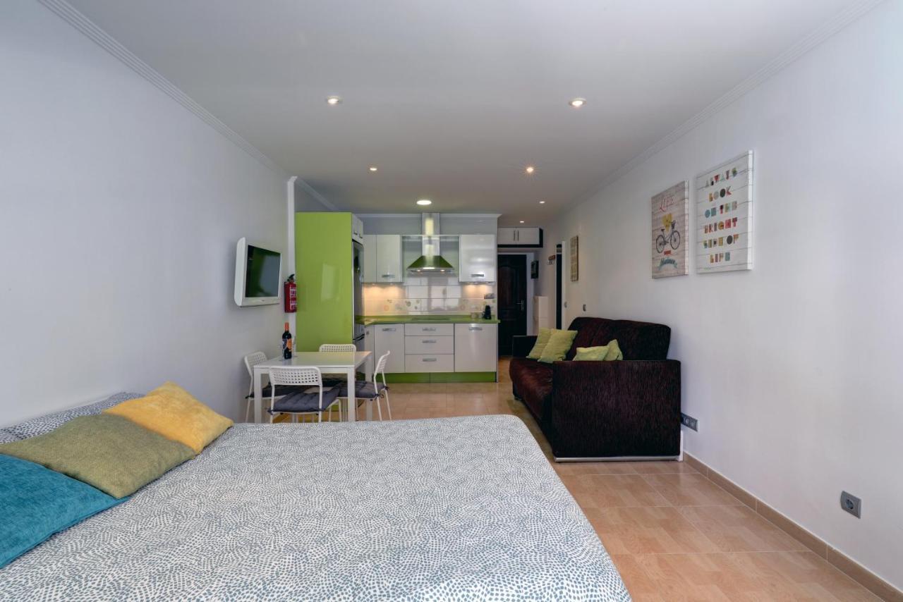071 - Beachside Studio Perfect For A Family Getaway Daire Torremolinos Dış mekan fotoğraf